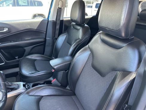 Used 2018 Jeep Compass Latitude w/ Popular Equipment Group AWD/4WD image 21