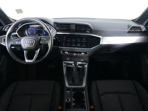 Used 2025 Audi Q3 2.0T Premium w/ Convenience Package AWD/4WD image 9