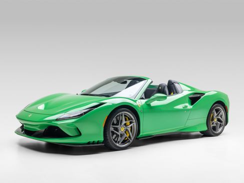 Certified 2023 Ferrari F8 Tributo RWD image 2