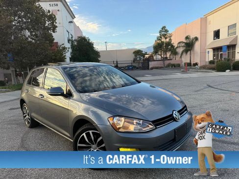 Used 2017 Volkswagen Golf SE FWD image 3