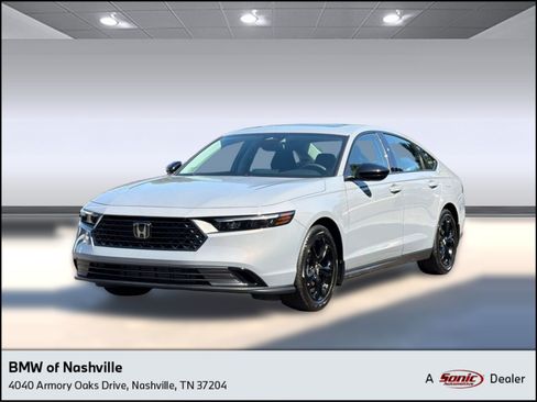 Used 2025 Honda Accord SE image 1