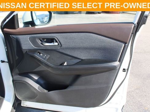 Certified 2023 Nissan Rogue SV image 22