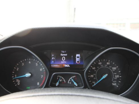Used 2017 Ford Focus S FWD image 16
