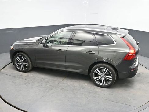 Used 2019 Volvo XC60 T6 Momentum w/ Multimedia Package AWD/4WD image 28