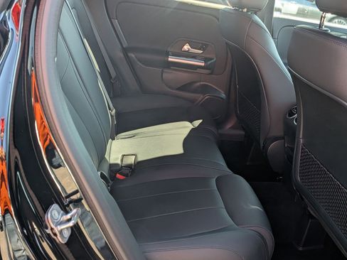 Certified 2025 Mercedes-Benz GLA 250 4MATIC image 34