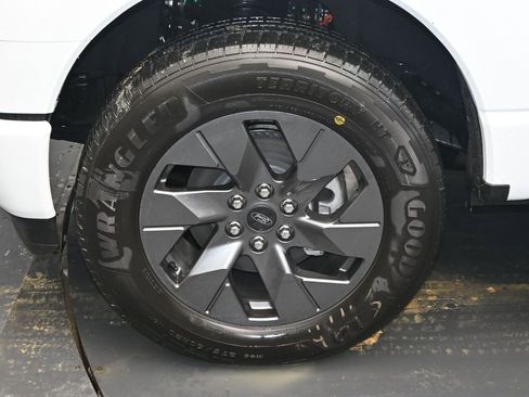 New 2025 Ford F150 Lightning Flash image 10