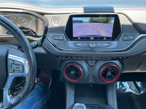 Certified 2022 Chevrolet Blazer RS w/ Enhanced Convenience Package AWD/4WD image 14
