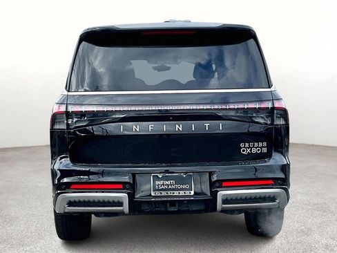 Certified 2025 INFINITI QX80 Pure w/ Cargo Package AWD/4WD image 5