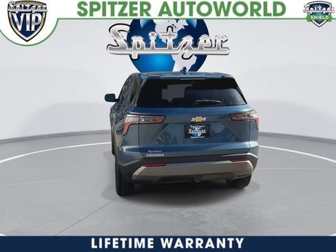 New 2026 Chevrolet Equinox LT w/ Convenience Package II FWD image 7