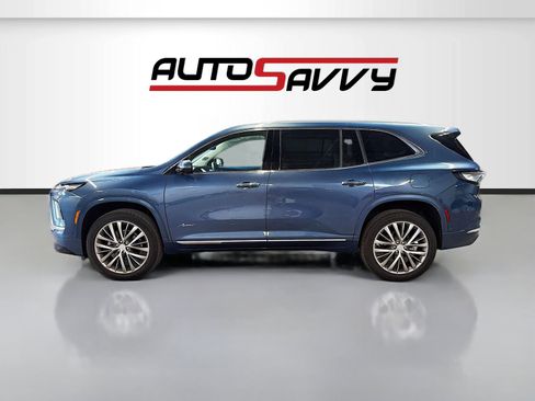 Used 2026 Buick Enclave Avenir w/ Super Cruise Package AWD/4WD image 4