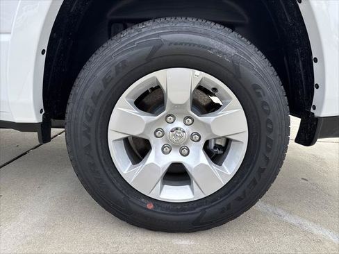 Used 2025 RAM 1500 Big Horn AWD/4WD image 37