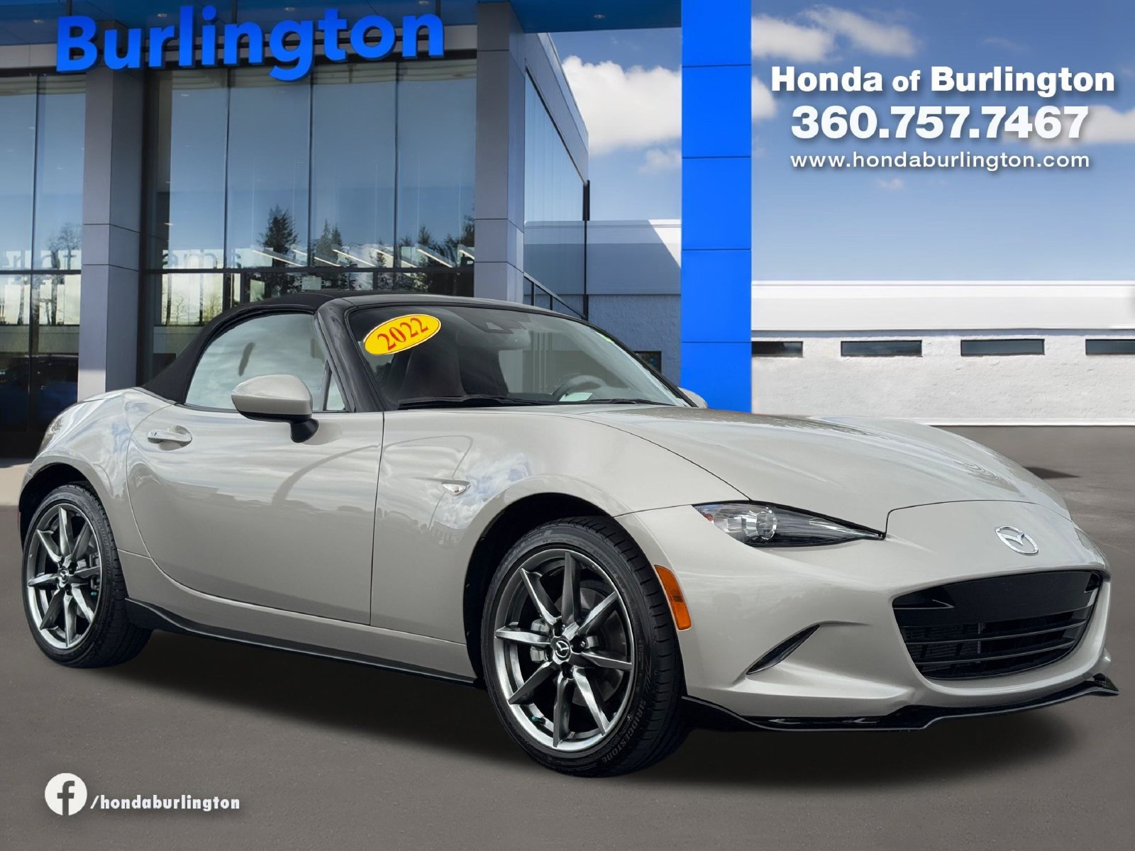 Used 2022 MAZDA MX-5 Miata Grand Touring w/ Appearance Package RWD image 8