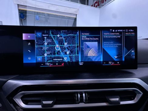 Used 2023 BMW 330i xDrive Sedan w/ Premium Package image 23