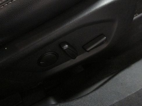 Used 2019 Ford Explorer Limited w/ Class III Trailer Tow Package image 33