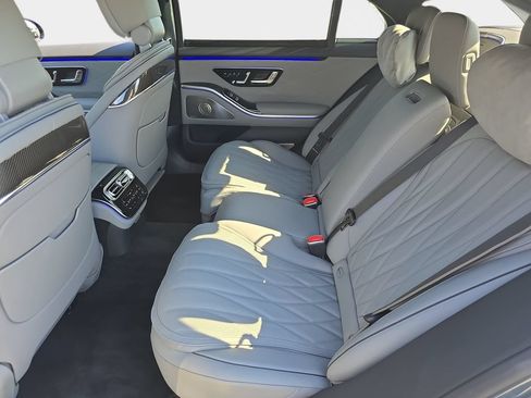 Used 2026 Mercedes-Benz S 63 AMG S image 18