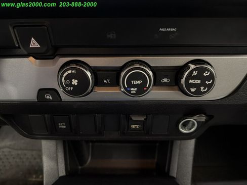 Used 2021 Toyota Tacoma SR RWD image 17