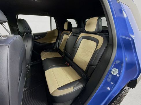 Used 2026 Chevrolet Equinox ACTIV w/ LPO, Floor Liner Package AWD/4WD image 19
