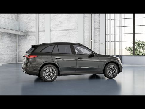 Certified 2026 Mercedes-Benz GLC 300 4MATIC image 13