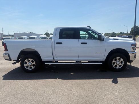 Used 2026 RAM 2500 Big Horn AWD/4WD image 9
