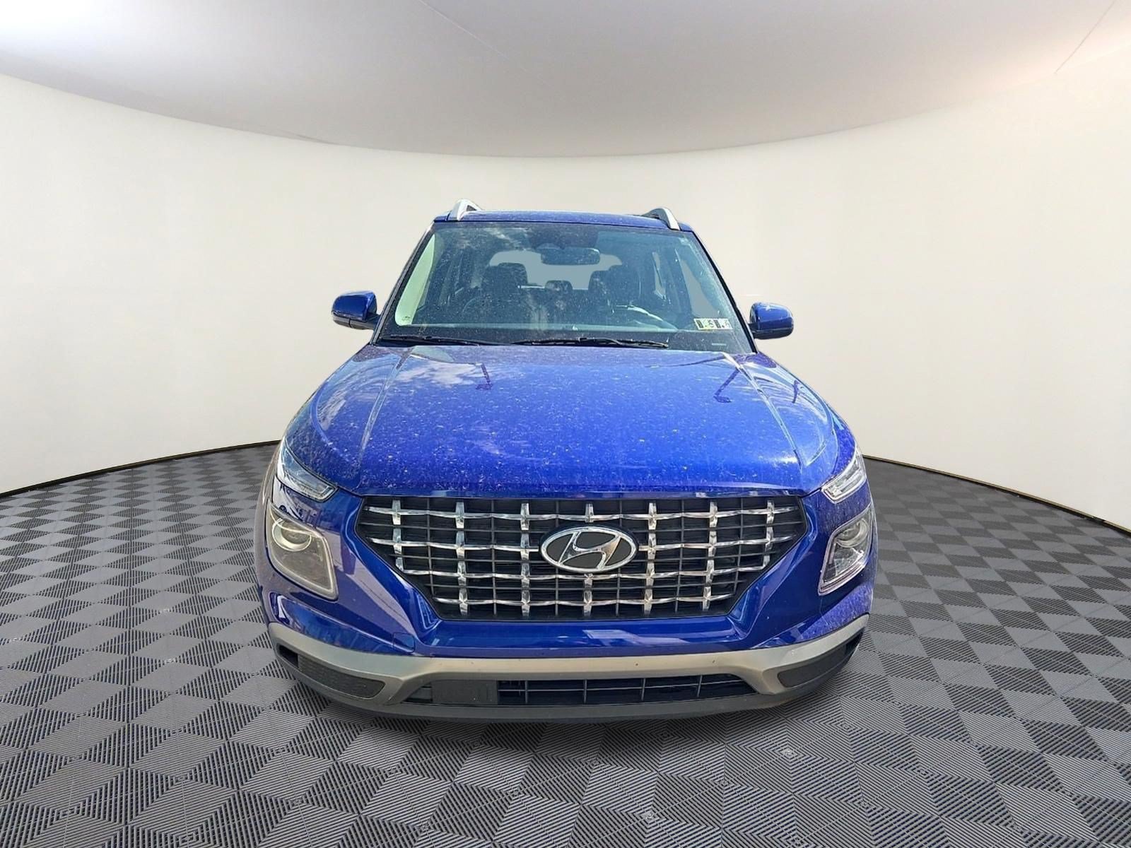 Certified 2023 Hyundai Venue Limited FWD image 1