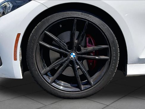 Used 2023 BMW 330i Sedan w/ M Sport Package RWD image 10