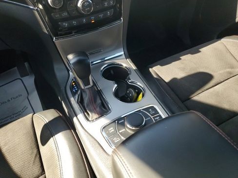 Used 2020 Jeep Grand Cherokee Trailhawk image 19