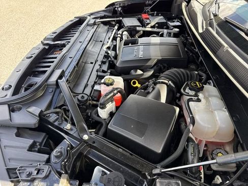 Used 2024 Chevrolet Silverado 1500 High Country w/ High Country Premium Package image 46