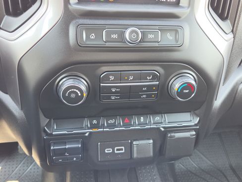 Used 2021 Chevrolet Silverado 1500 Custom w/ LPO, Dark Essentials Package AWD/4WD image 60