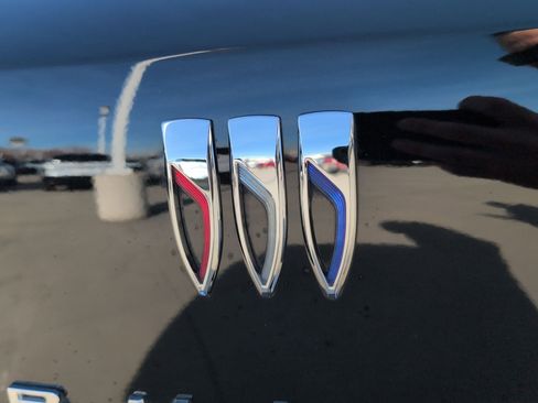 Used 2024 Buick Encore GX Avenir w/ Avenir Technology Package image 14