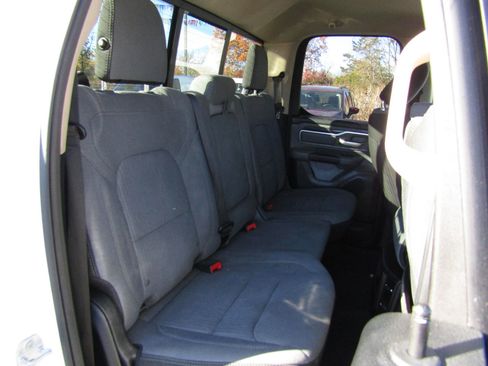 Used 2019 RAM 1500 Big Horn image 25