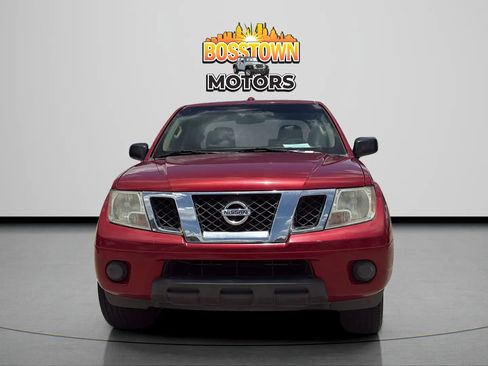 Used 2012 Nissan Frontier SV w/ SV Premium Utility Pkg AWD/4WD image 12