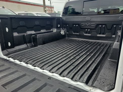 Used 2024 GMC Canyon Elevation w/ Convenience Package RWD image 13