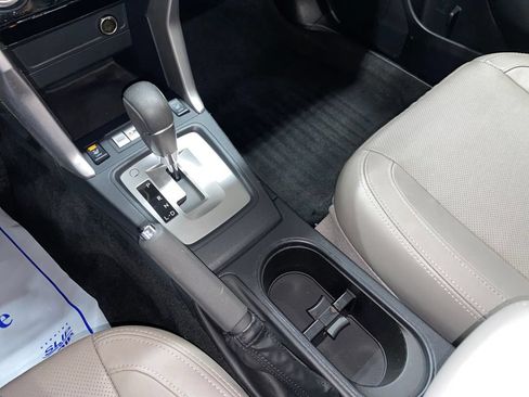 Used 2018 Subaru Forester 2.5i Limited AWD/4WD image 21