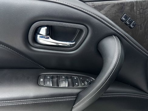 Used 2024 INFINITI QX80 Luxe image 29