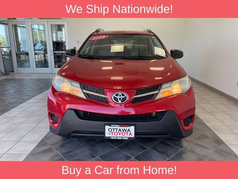 Used 2014 Toyota RAV4 LE FWD image 3