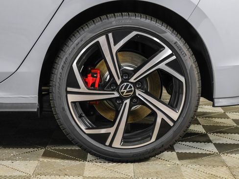 New 2026 Volkswagen GTI SE FWD image 18