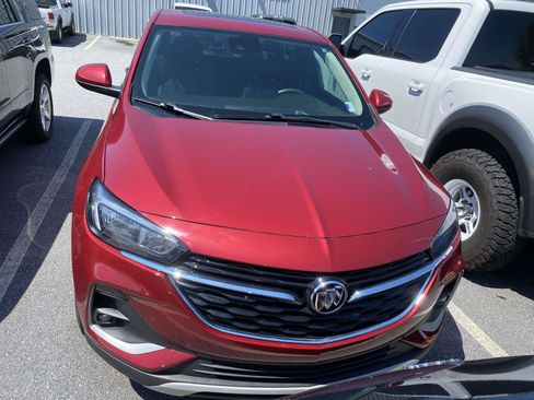 Used 2020 Buick Encore GX Preferred FWD image 2