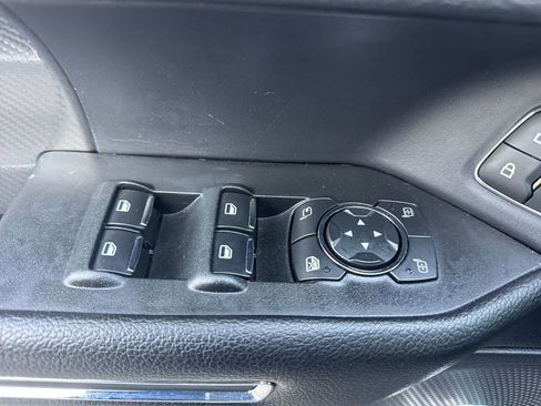 Used 2021 Ford Expedition Limited image 18