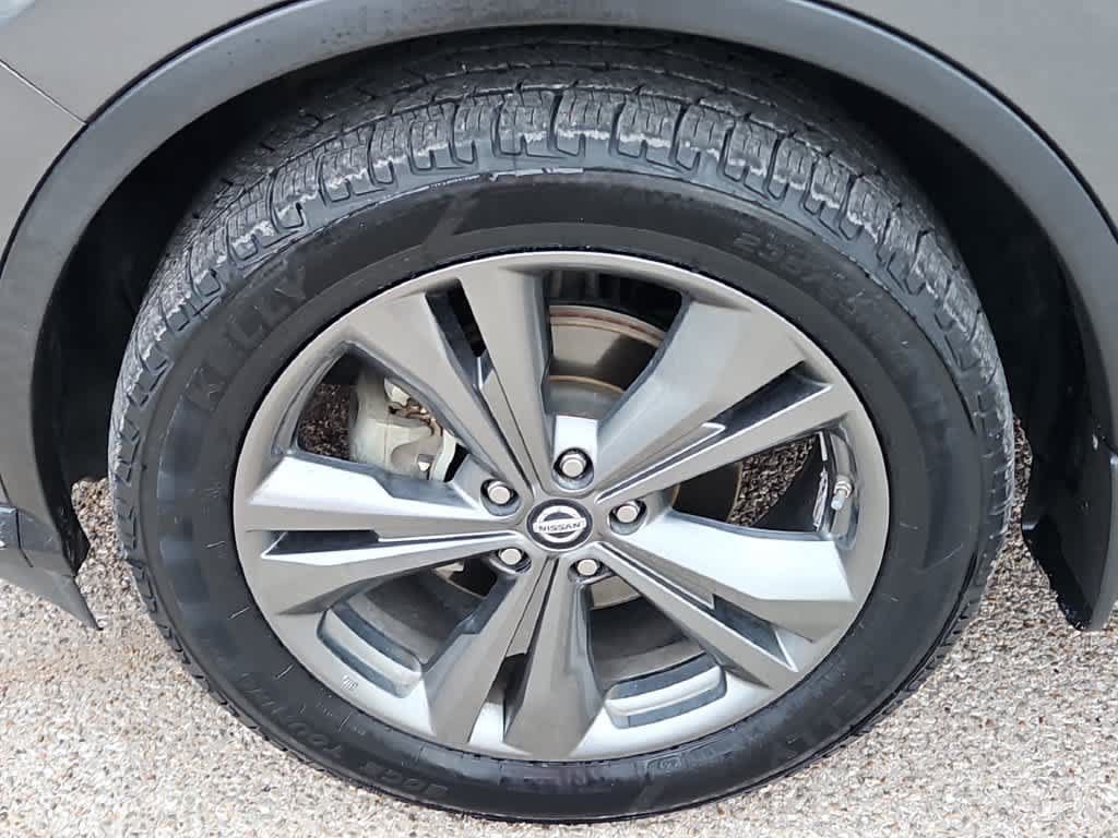Used 2019 Nissan Murano Platinum w/ Cargo Package FWD image 12