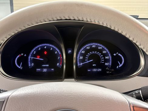 Used 2011 Toyota Avalon FWD image 21