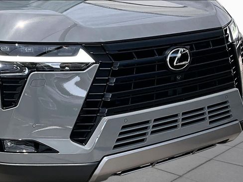 Used 2025 Lexus GX 550 AWD/4WD image 30