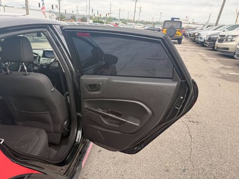 Used 2019 Ford Fiesta SE w/ Equipment Group 201A FWD image 28