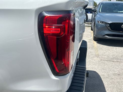 Used 2021 GMC Sierra 1500 Elevation w/ LPO, Elevation Black Package image 16