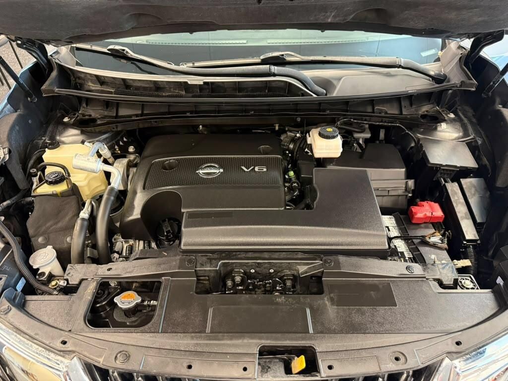 Used 2017 Nissan Murano SV AWD/4WD image 13