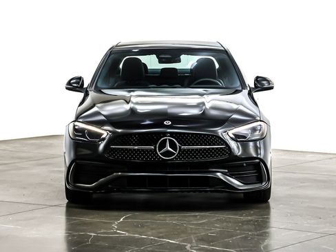 Used 2023 Mercedes-Benz C 300 Sedan image 4