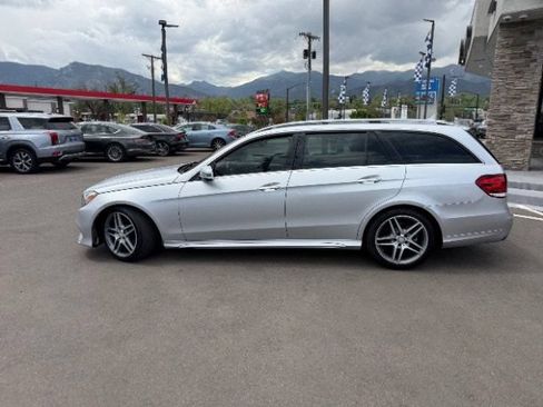 Used 2015 Mercedes-Benz E 350 4MATIC Wagon w/ Premium 1 Package image 4