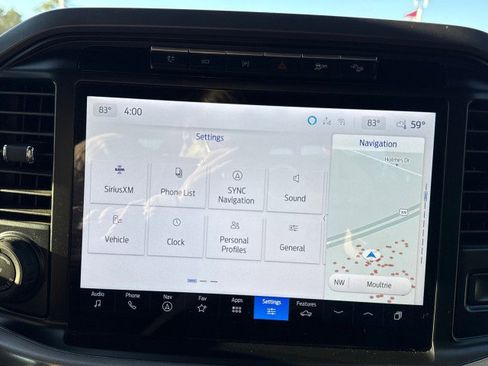 Used 2024 Ford F150 Lariat w/ FX4 Off-Road Package image 24