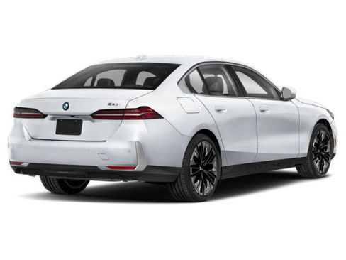 New 2026 BMW 530i image 2