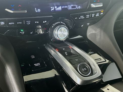 Used 2023 Acura MDX SH-AWD w/ Technology Package image 25