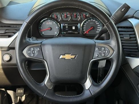 Used 2019 Chevrolet Tahoe LT w/ Off-Road Package AWD/4WD image 13